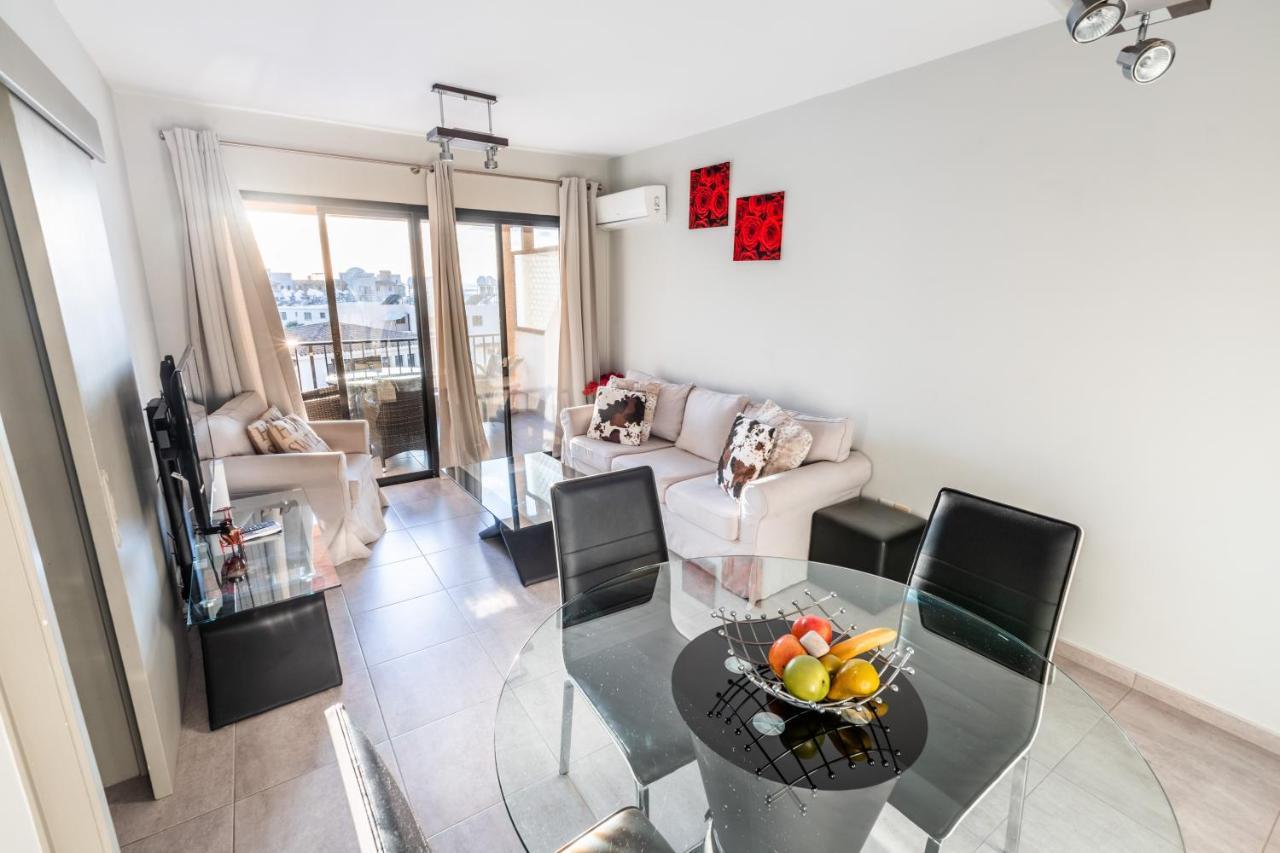 Paphos Alexis Apartments - Lovely 2-Bedroom With Swimming Pool מראה חיצוני תמונה